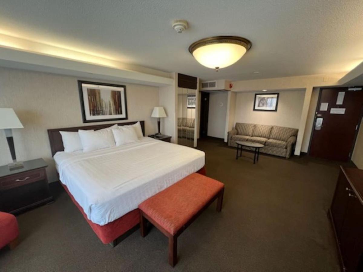 Hotel Lotus Kansas City Merriam Bagian luar foto