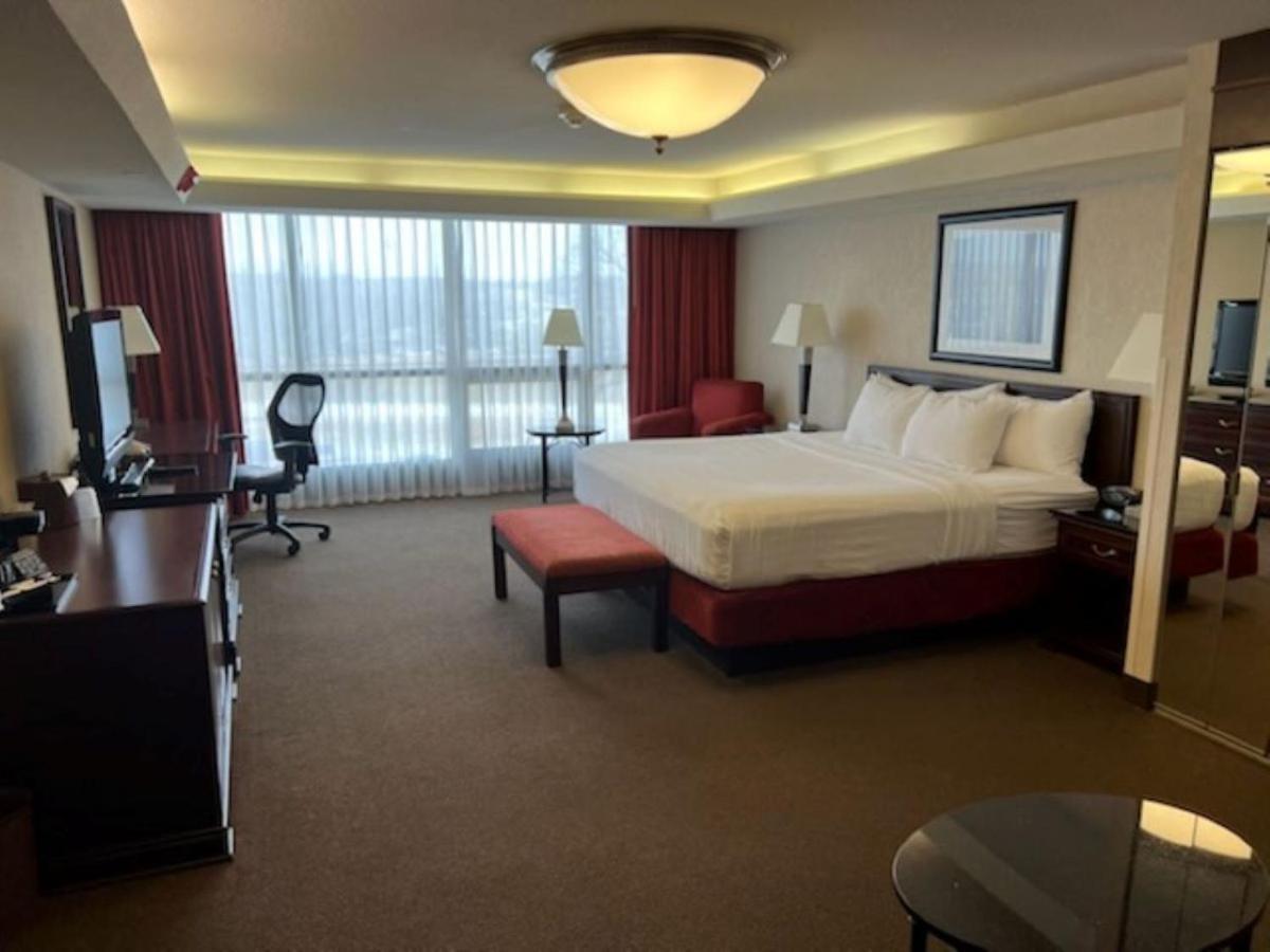 Hotel Lotus Kansas City Merriam Bagian luar foto